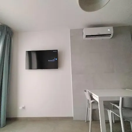 Giu Da Nonna *